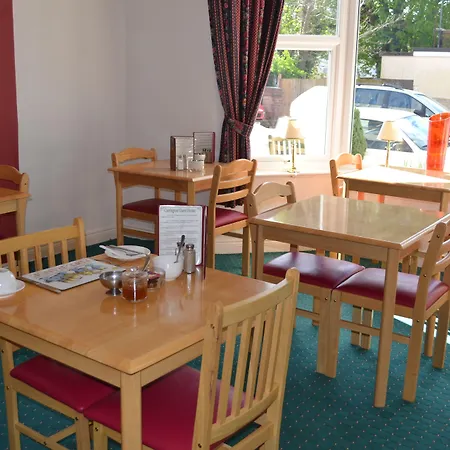 Carrington Guest House-3