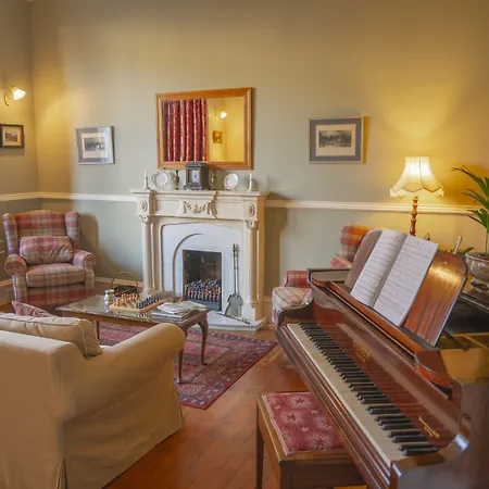 Lochinver Guesthouse-3