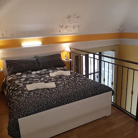 Central Suites Catania-2