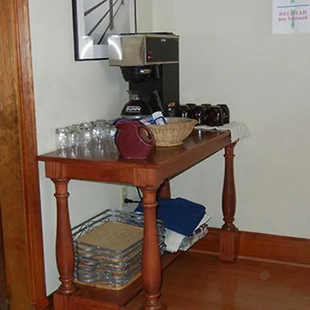 The Feathered Star Bed And Breakfast-2