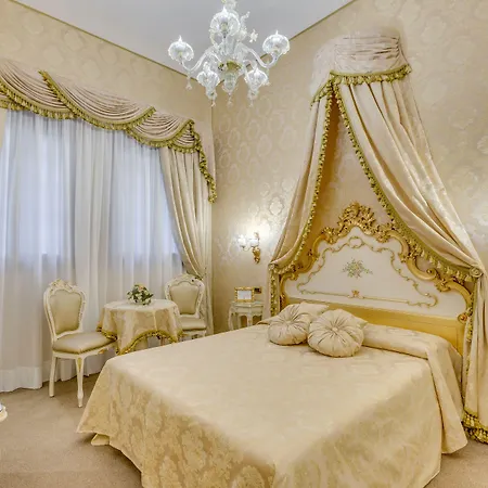 Residenza Veneziana-3