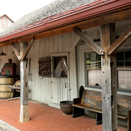 Deer Creek Winery At Watson Estate-2