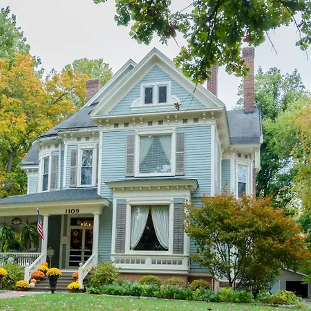 Blessings On State Bed & Breakfast-3