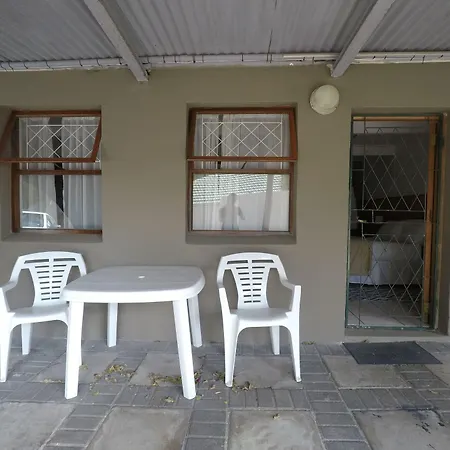 Selborne Bed And Breakfast-2