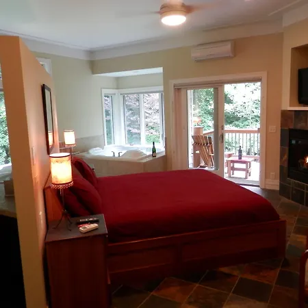 Pigeon Creek Inn - Adults Only-2
