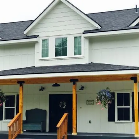 Snowgoose Pond Bed & Breakfast-3