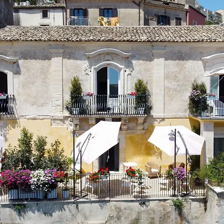 Bed&Breakfast Terra del Sole Ibla-3