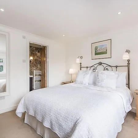 Knole B&B-3