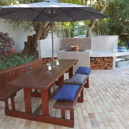 The Hillcrest Guesthouse-3