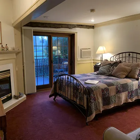 Genesee Country Inn B&B-2