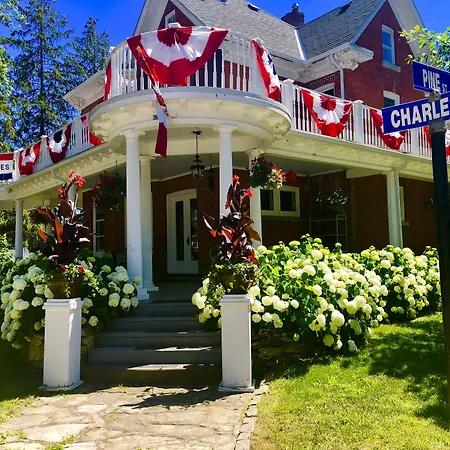 1000 Islands Bed And Breakfast-The Bulloch House-2
