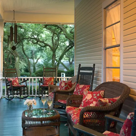 Magnolia Springs Bed And Breakfast-3