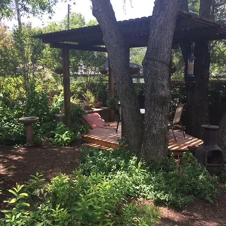 Lucille'S B&B-3