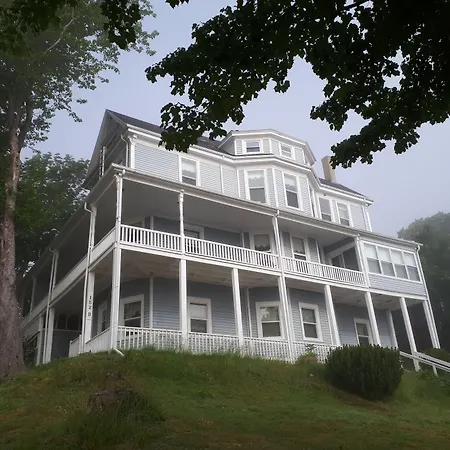 Hillside Landing B&B-2