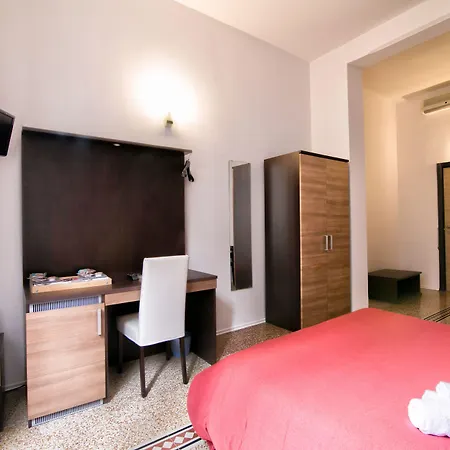Maqueda Central Suites-2