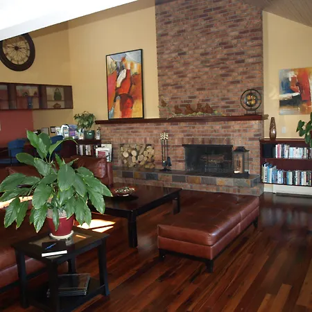 A View Of The Lake B & B-3