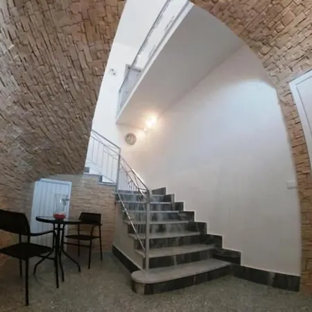 B&B Tra Monti e Mare-2