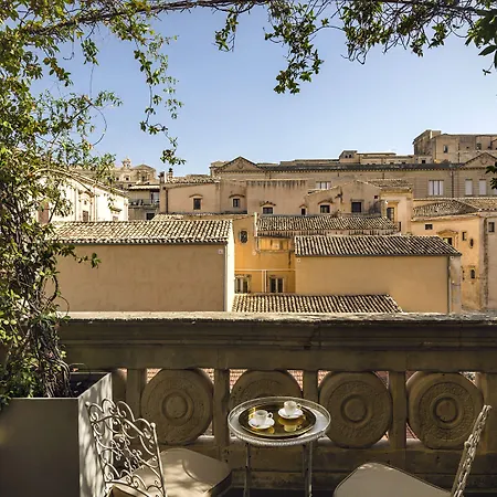 Seven Rooms Villadorata-3