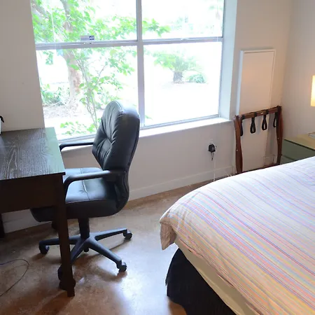 Modern B & B-2