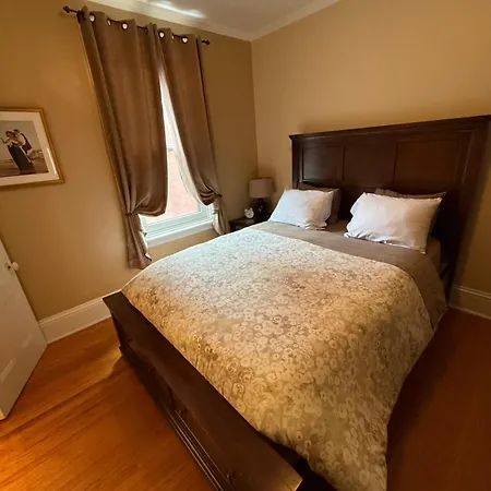 The Century House Bed And Breakfast Ottawa-2