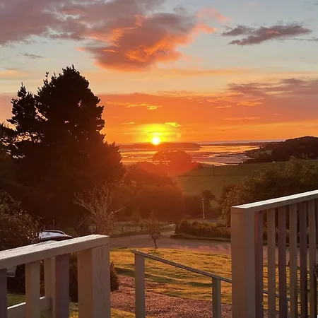 Strathview Lodge B&B-2