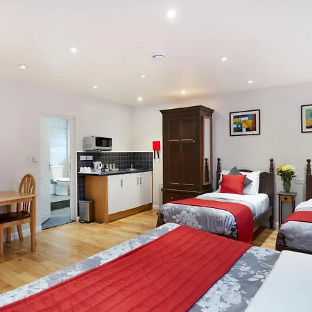 Conifers Guest House-3