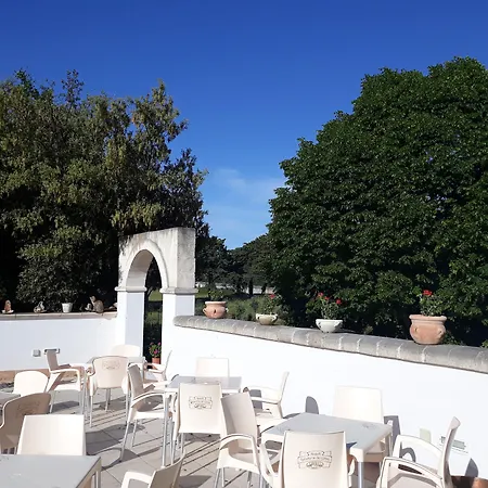 B&B Trulli E Mare-2
