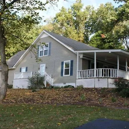Serenity Hill Bed And Breakfast-3