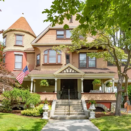 Saratoga Dreams Bed And Breakfast-2