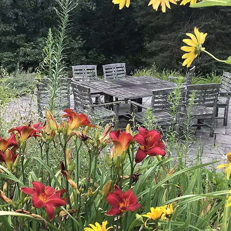 Howarth House Bed And Breakfast-2