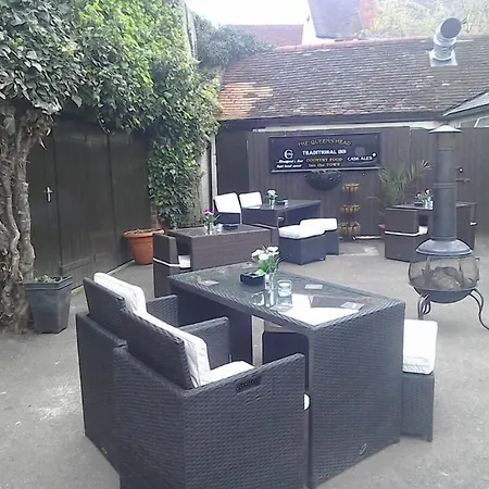 The Queens Head-3