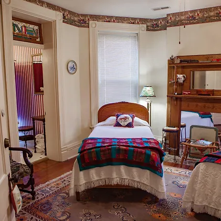 L&N Bed And Breakfast Ltd-3