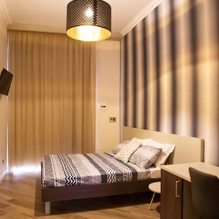 Garibaldi Rooms-2