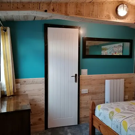 Pensalda Guest House-3