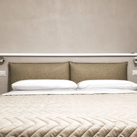 Dimora Flegrea Room & Breakfast-2