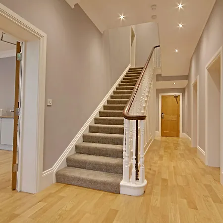 Highfield Bed & Breakfast-2