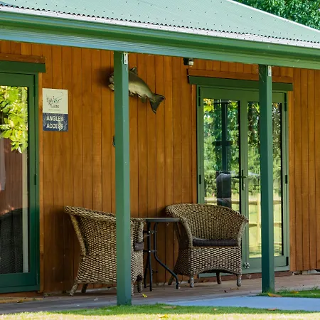 The Jolly Poacher Retreat-2
