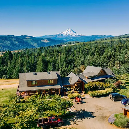 Sakura Ridge Farm & Lodge-3