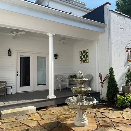 Belle Louise Historic Bed & Breakfast-2
