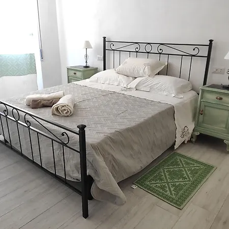 L'Ajaccio B&B-2