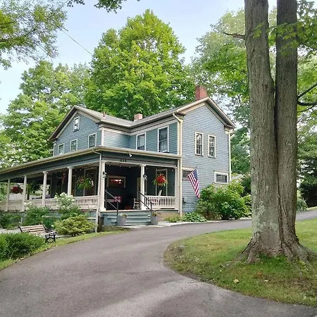 Highland Guesthouse-3