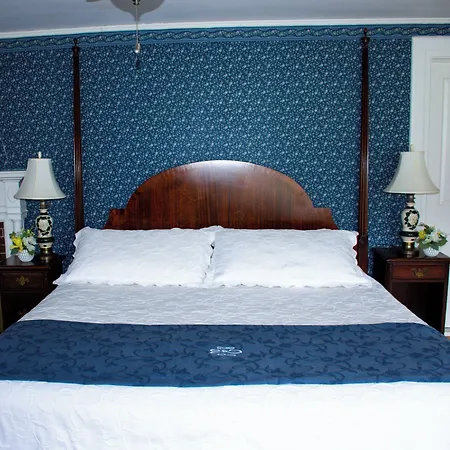Blackberry River Inn-2