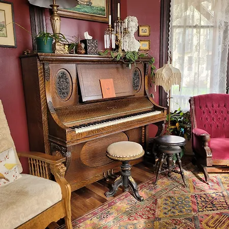 Buffalo Harmony House-3
