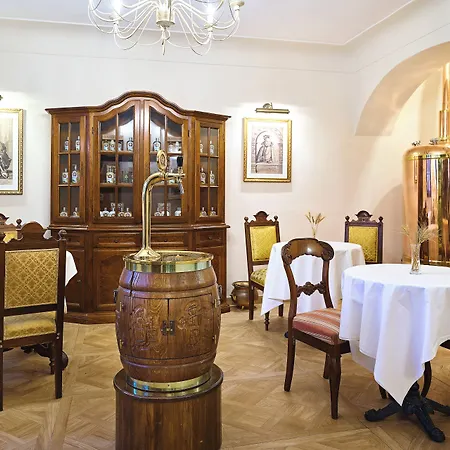 Spa Beerland Chateaux - U Zlate Hrusky / At Golden Pear-3