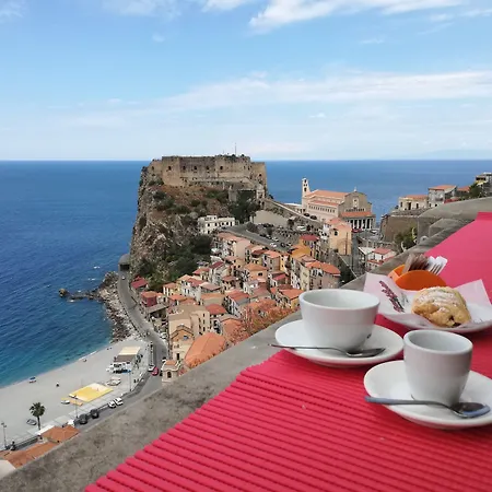 B&B Omnia Scilla-2