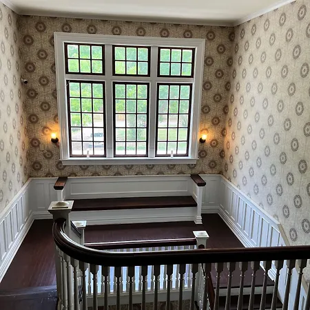 Huffman Manor Inn-3