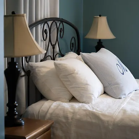 Minerva Bed And Breakfast-2