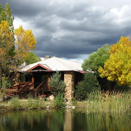 Starry Nights Ranch Bed & Breakfast-2