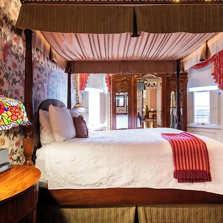 Central Park Bed & Breakfast-3
