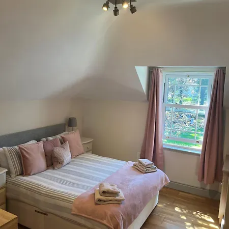 Clover Cottage-2